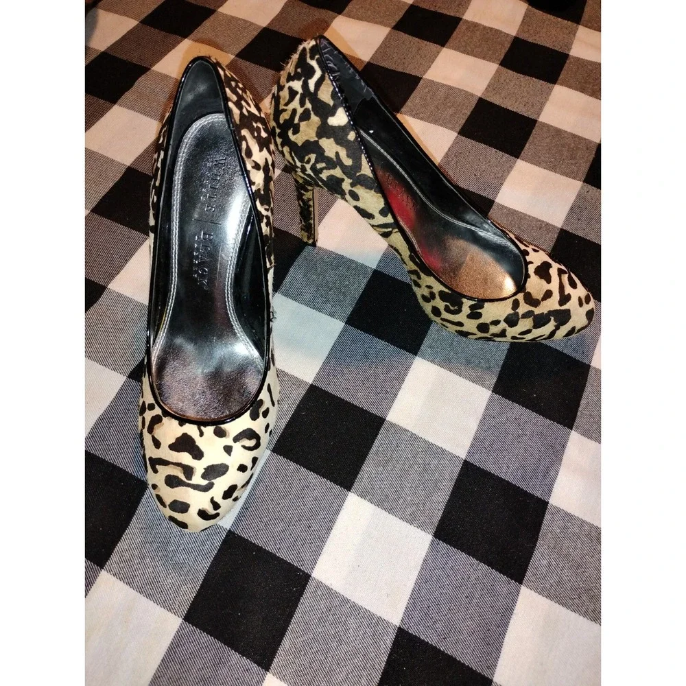 White House Black Market Animal‎ Print Calf Hair Fur Heels Pumps Shoes 7M